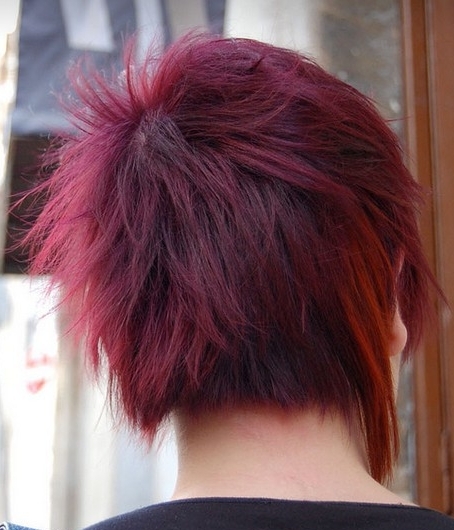 tył asymetryczne fryzury krótkie czerwone uczesanie damskie zdjęcie numer 51A